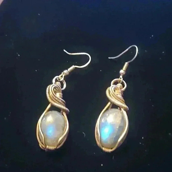 Sterling Silver wire wrapped Labradorite Cabochon Earrings - Picture 1 of 3
